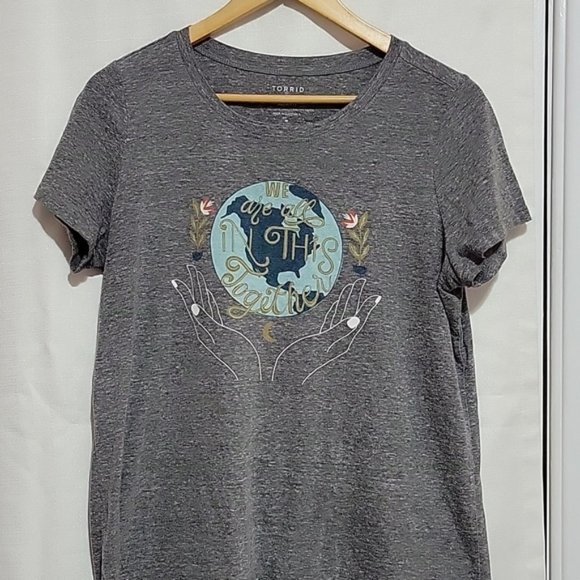 Tank Top Torrid Femme Taille 3 – Gris, Sans Manches, Léger, Occasion Très Bon état, Parfait Pour L'été !